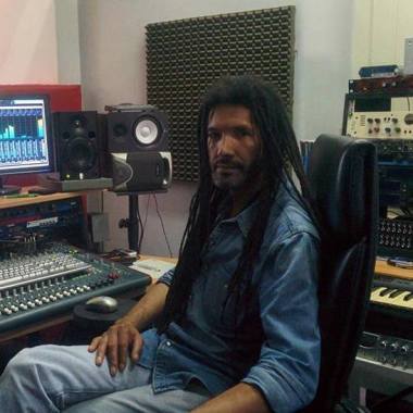 Moises Aquariano Dj & Producer
