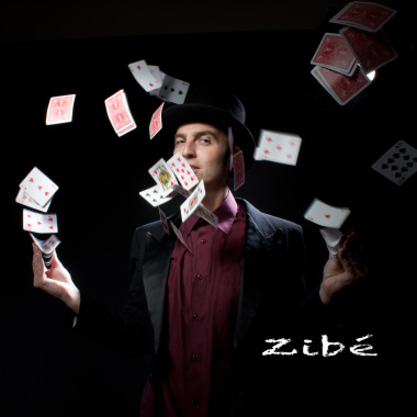 Magicien Echassier Lévitation