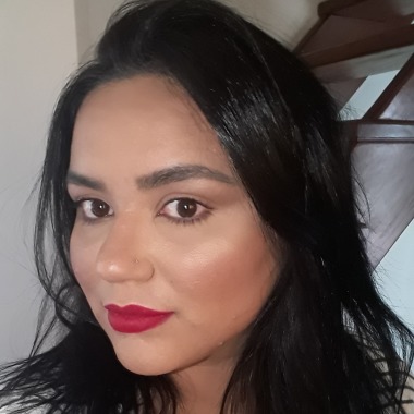 Daiane Oliveira Beauty Artist