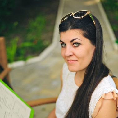 Елена Миськова