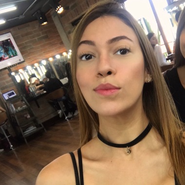 By: ValenMakeUp