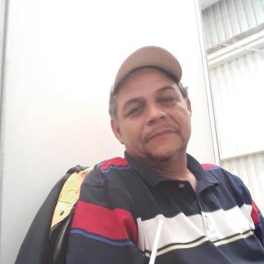 Julio z.c. albañil profesional