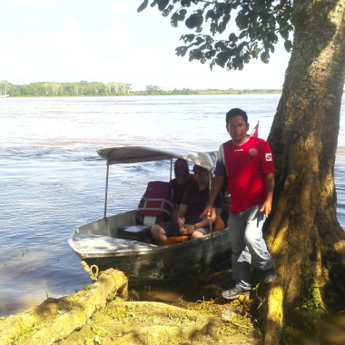 Luis felipe yoplack Guia turismo selva