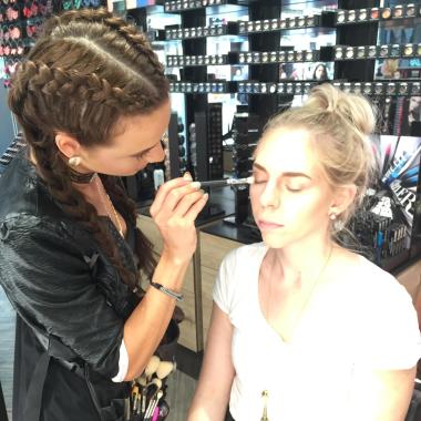 Aufmbruch Make up Artist & Hairdtylist