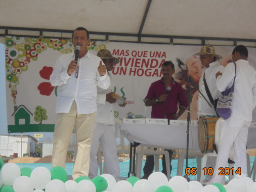 Plan b  marketing   decoraciones  luz marina