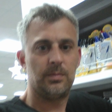 La disponibilità per un barbiere sempre pronto ad offrire un servizio di barba capelli