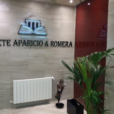 Bufete Aparicio y Romera