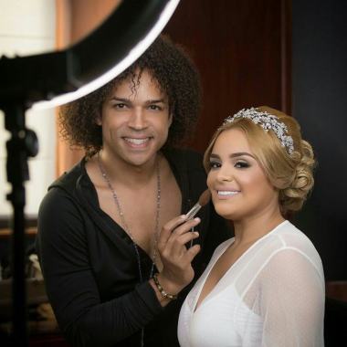 Gyro Make up Studio