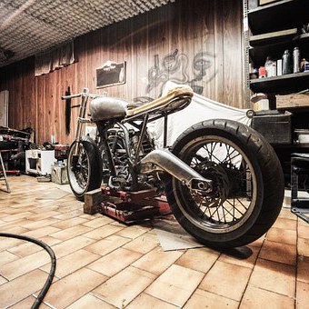 2 wheeler dealer