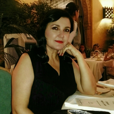 Rosa Moreno . DeRosas.eventos