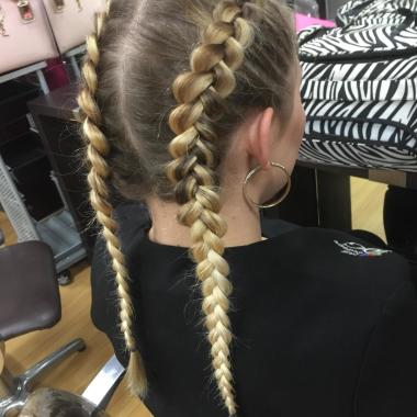 Sandys hairdressing