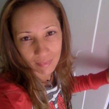 Gloria Hozal