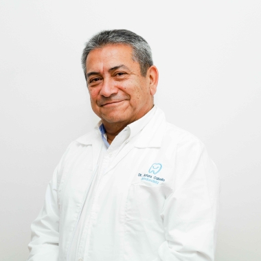 Dr. Arturo Cabello H - Ortodoncista en Concepción
