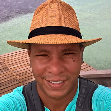 Glener Morales 