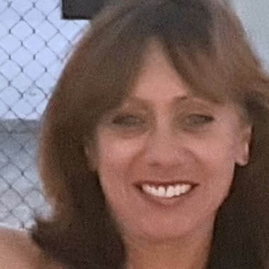 Anne Marie Apostolakos