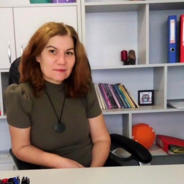 Богдана Генова