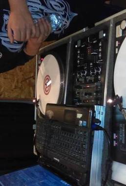 DJ DMANDADO