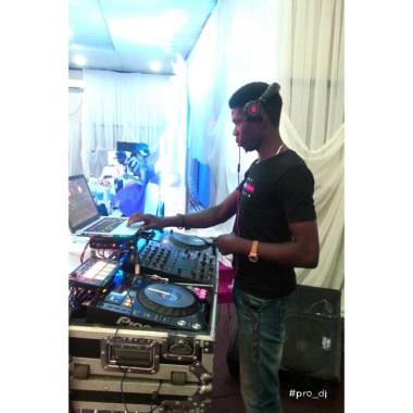 Deejay JO