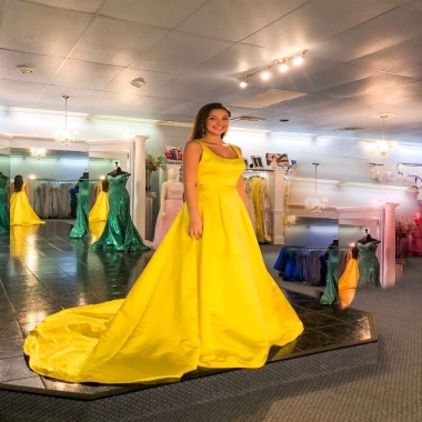 Dazzles Pageant ﹠ Prom Apparel