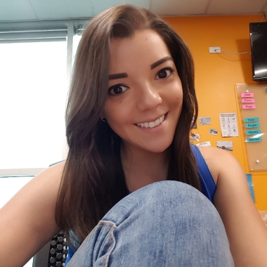 Karina amante de mascotas