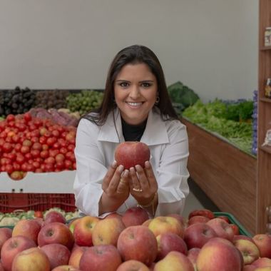 Nutricionista Franciele Bones