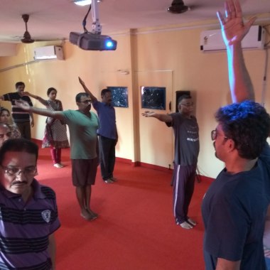 Yoga Pranaayaam