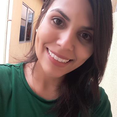 Larissa Pereira 