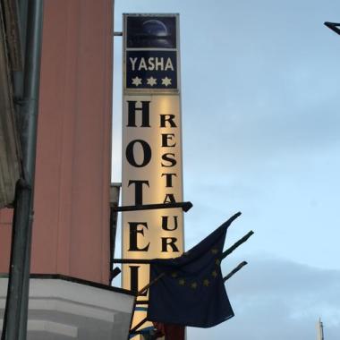 Yasha Hotel SARL