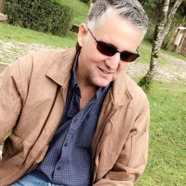 Carlos Piana Guarderas