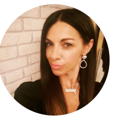 ΕΥΑΓΓΕΛΙΑ ΛΙΟΣΗ/FASHION STYLIST