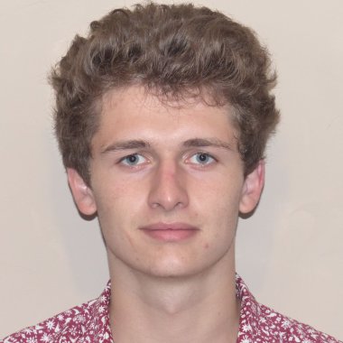 "Julien étudiant Bac +2