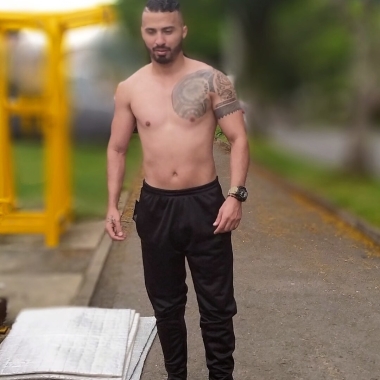 Julian rodriguez personal trainer