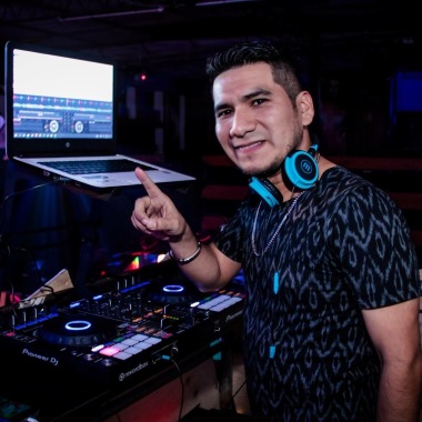 DJ ANTONIO SAAVEDRA