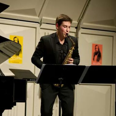 ETUDIANT 4EME CYCLE CONSERVATOIRE - DONNE COURS DE SAXOPHONE A DOMICILE