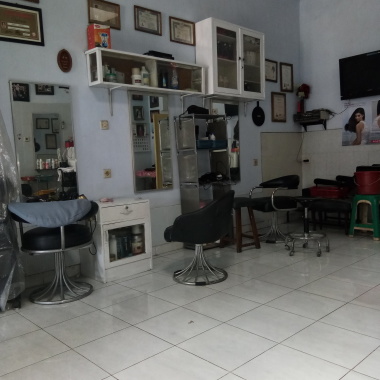 Salon Hanna