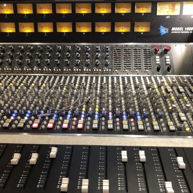 Magic Mango Music // Tonstudio
