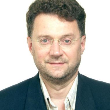 Dimitri agueev interprète-traduction de métier