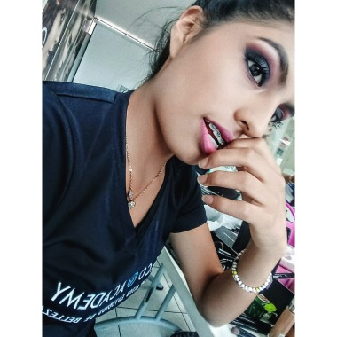 Katy makeup