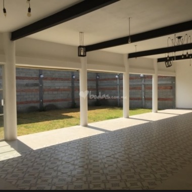 Terra Salon & Jardin