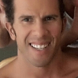 Coach sportif Géraud Exil