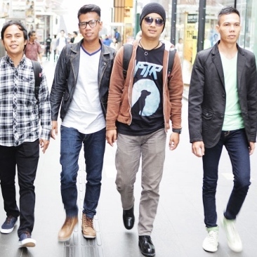 Motif band