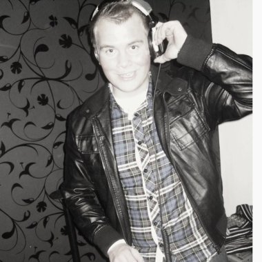 DJ Henok