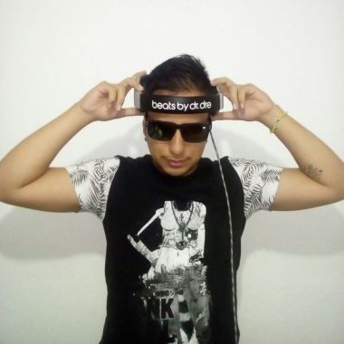 Dj  Duke