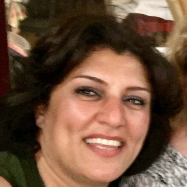 Unik Tolk v/Sohila Ghiasvand