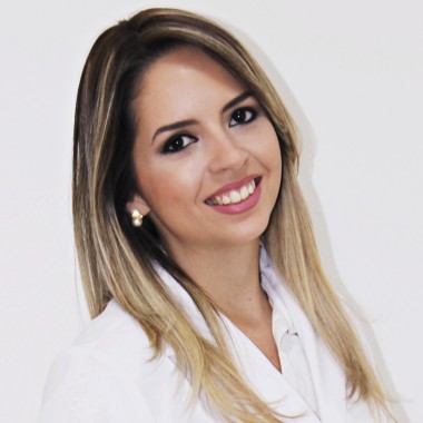 Dra Renata Gonçalves