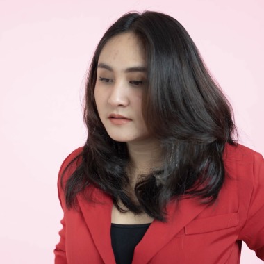 Vocal Teacher: OLIVIA ILLONA