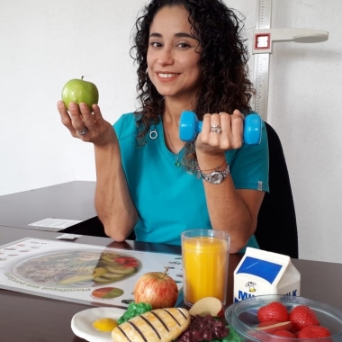 Dra. Alejandra Fallas Sánchez Nutriarmonía