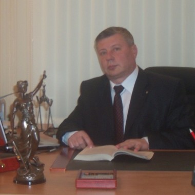 Адвокат Владимир Николаевич Козел