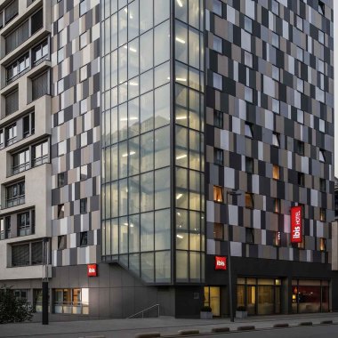 HOTEL IBIS ESCH BELVAL