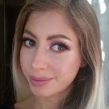 Martina Make up artist